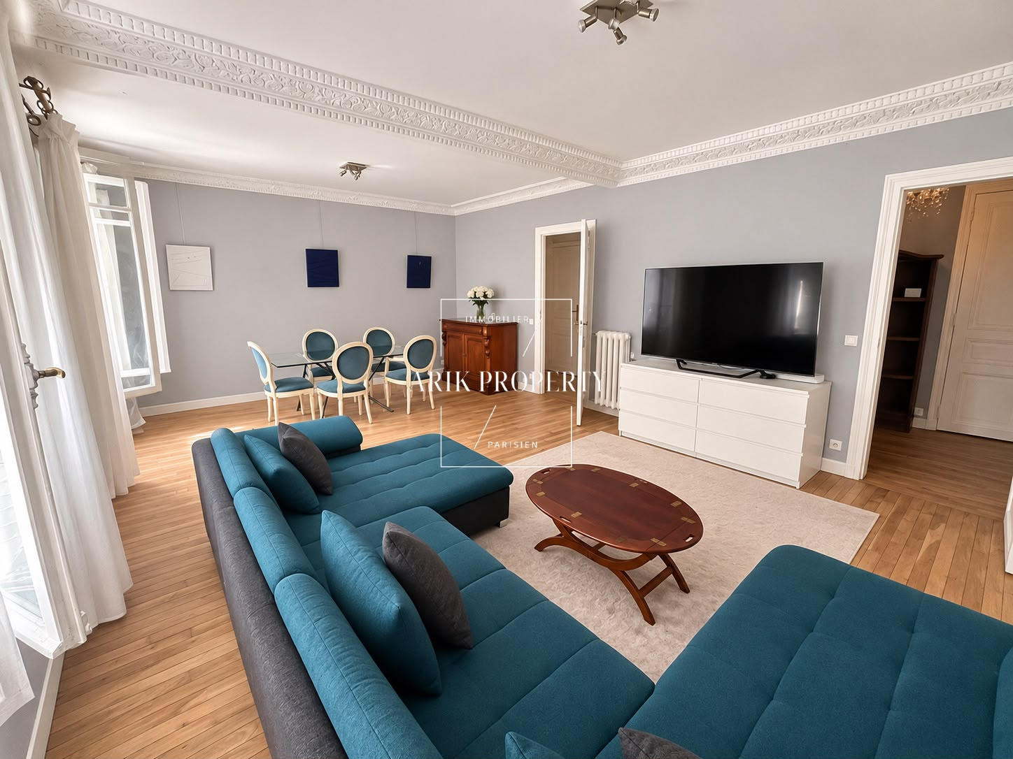 Apartment 5 pièces · 100.00 m² à Paris